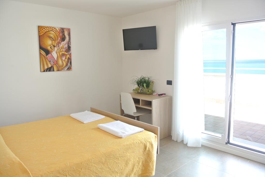 Hotel Touring Misano Adriatico Εξωτερικό φωτογραφία