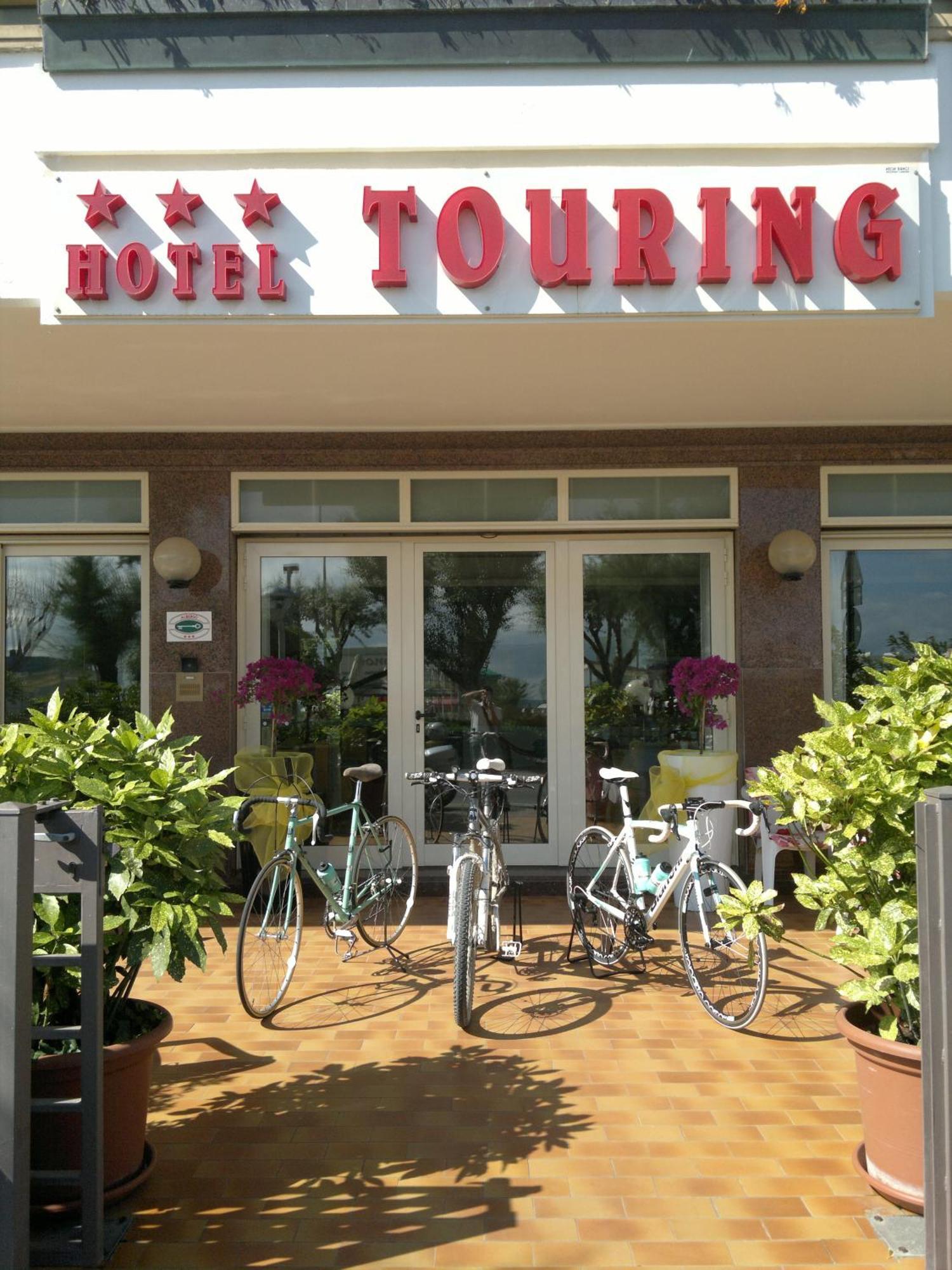Hotel Touring Misano Adriatico Εξωτερικό φωτογραφία